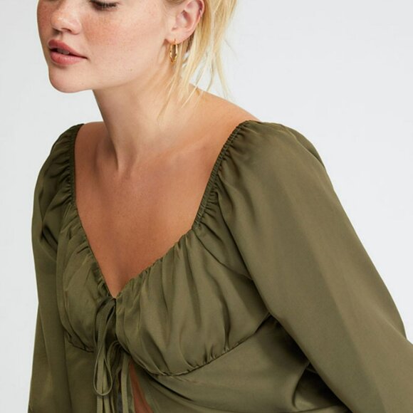 NEW PacSun LA Hearts Tie Front Satin Long Sleeve Top Size Small Blouse Green - Picture 2 of 7
